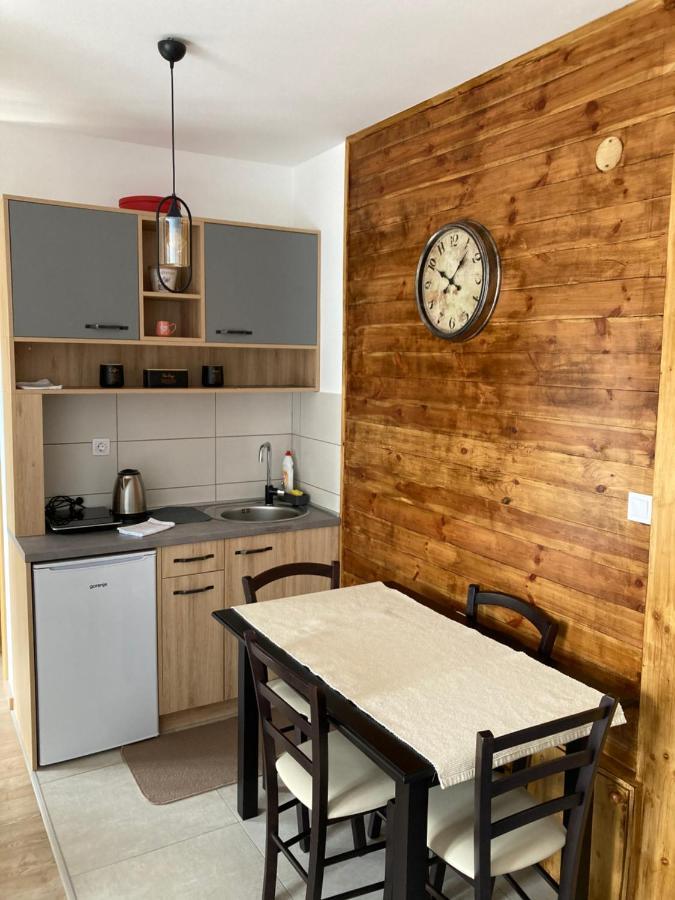 Apartmani 1490 자블야크 외부 사진
