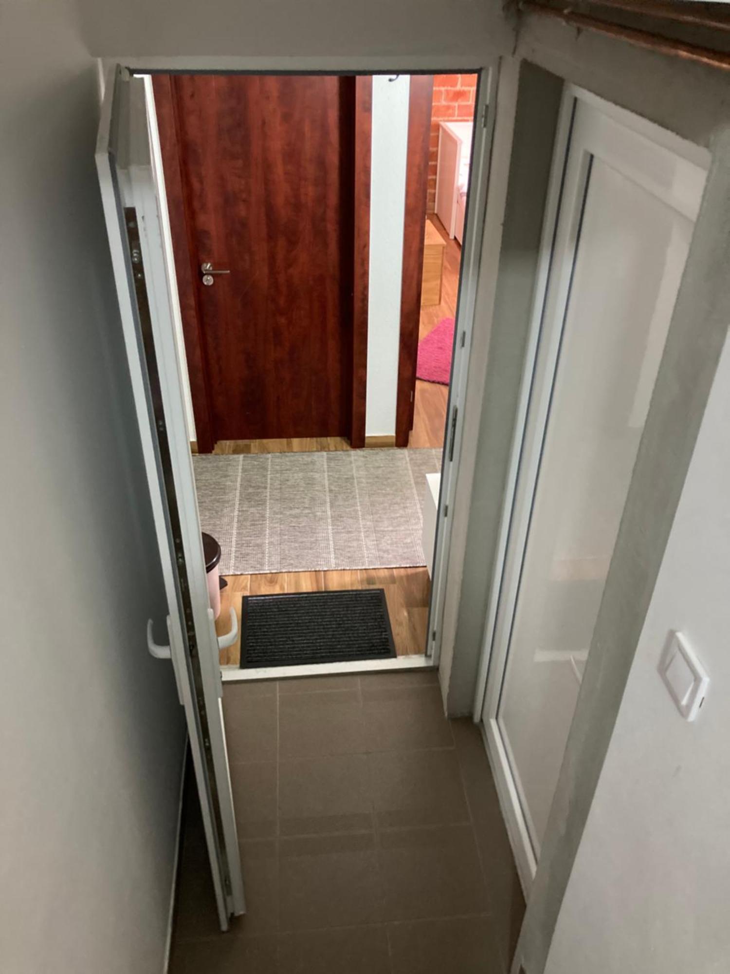 Apartmani 1490 자블야크 외부 사진