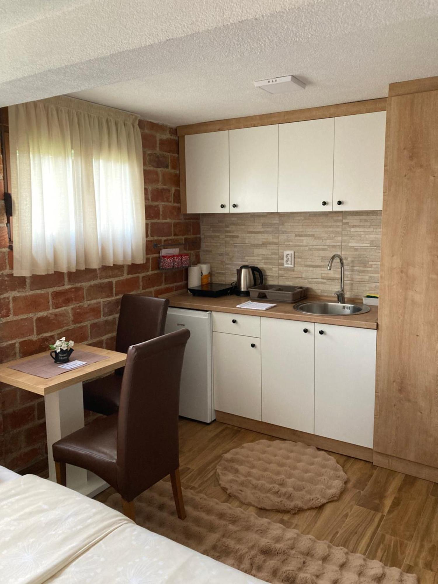 Apartmani 1490 자블야크 외부 사진