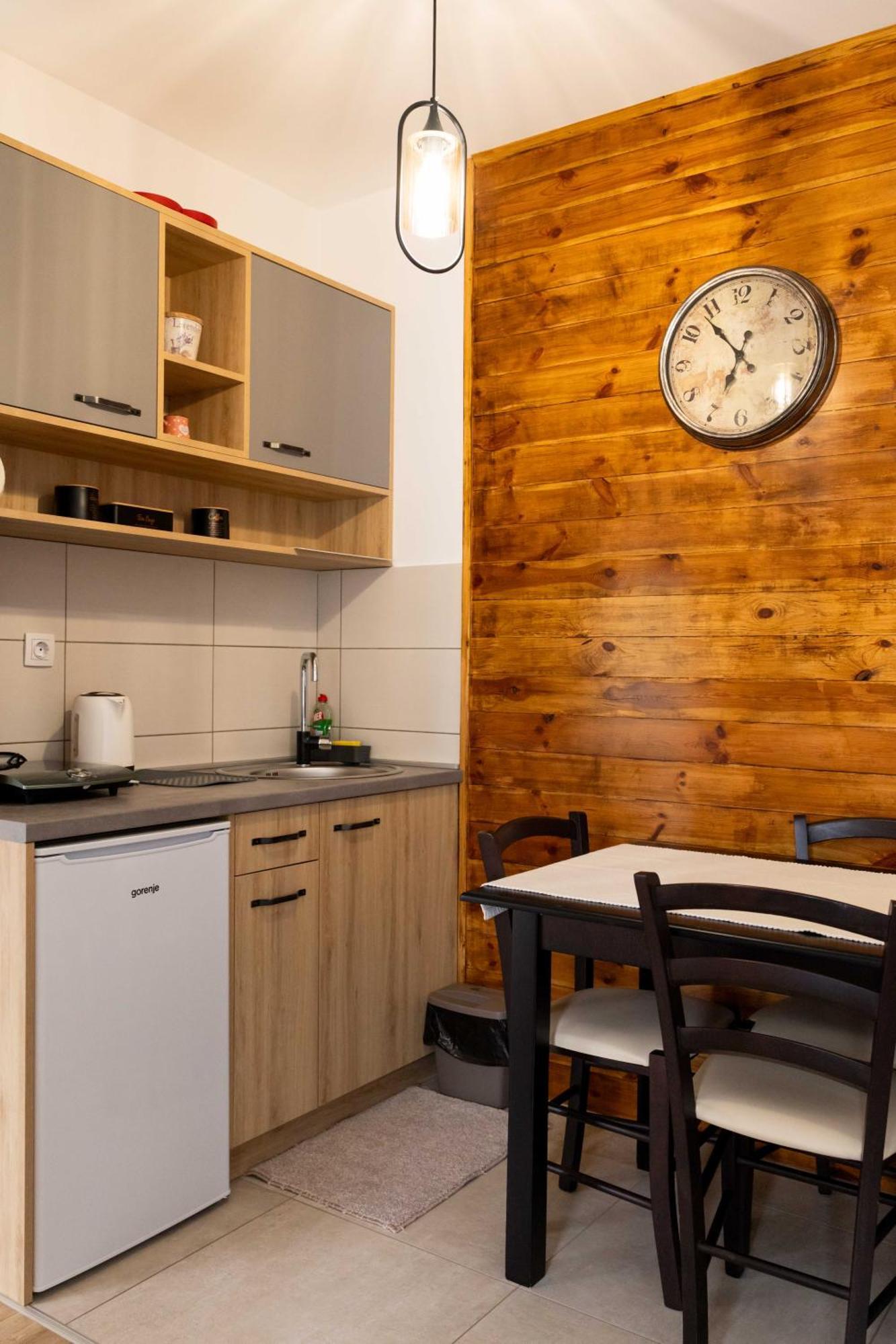 Apartmani 1490 자블야크 외부 사진
